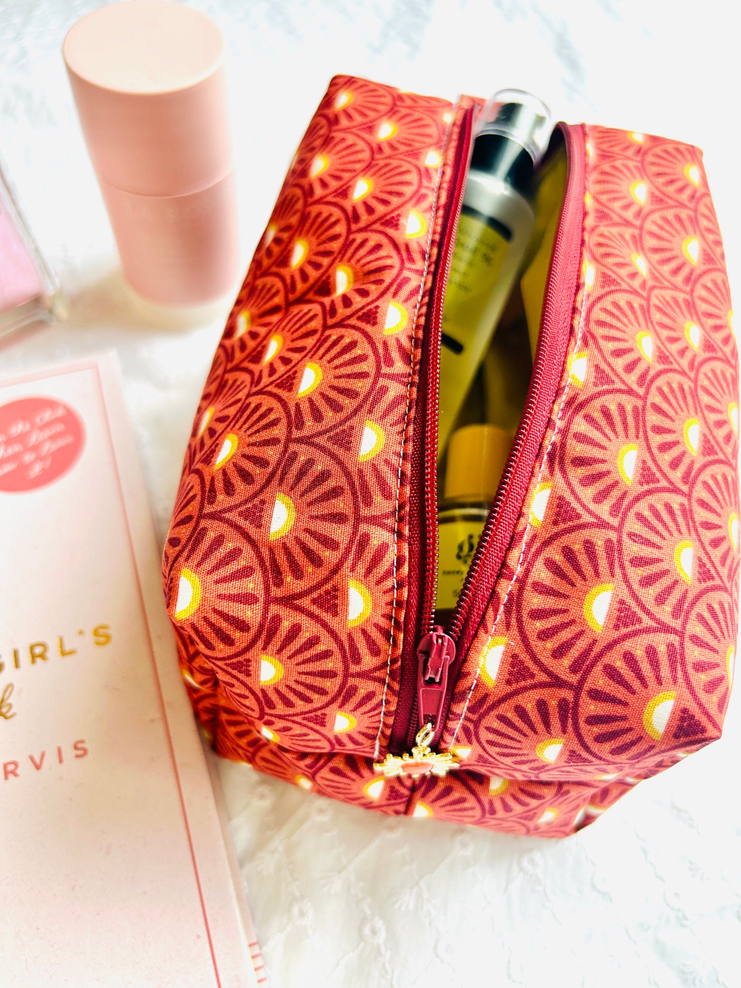 Evelyn - Medium Make-up bag