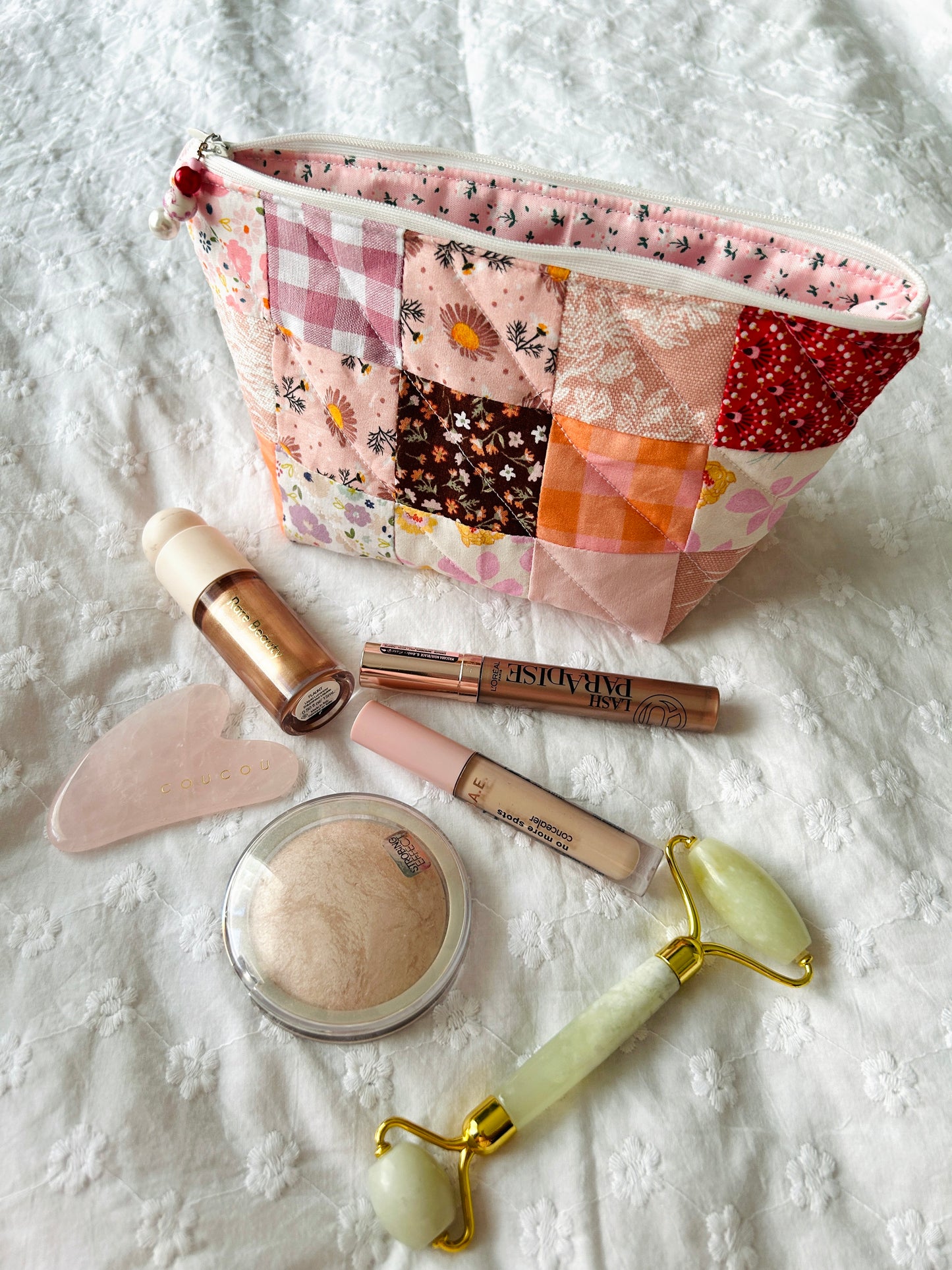 Delia - Scrappy Make-up bag