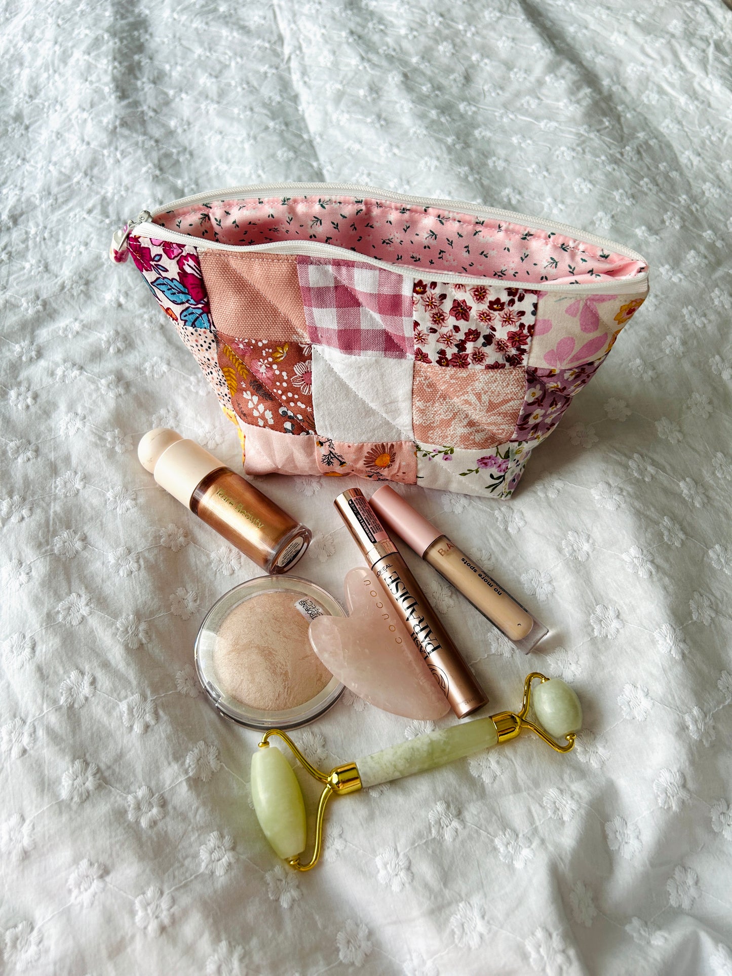 Camilla - Scrappy Make-up bag