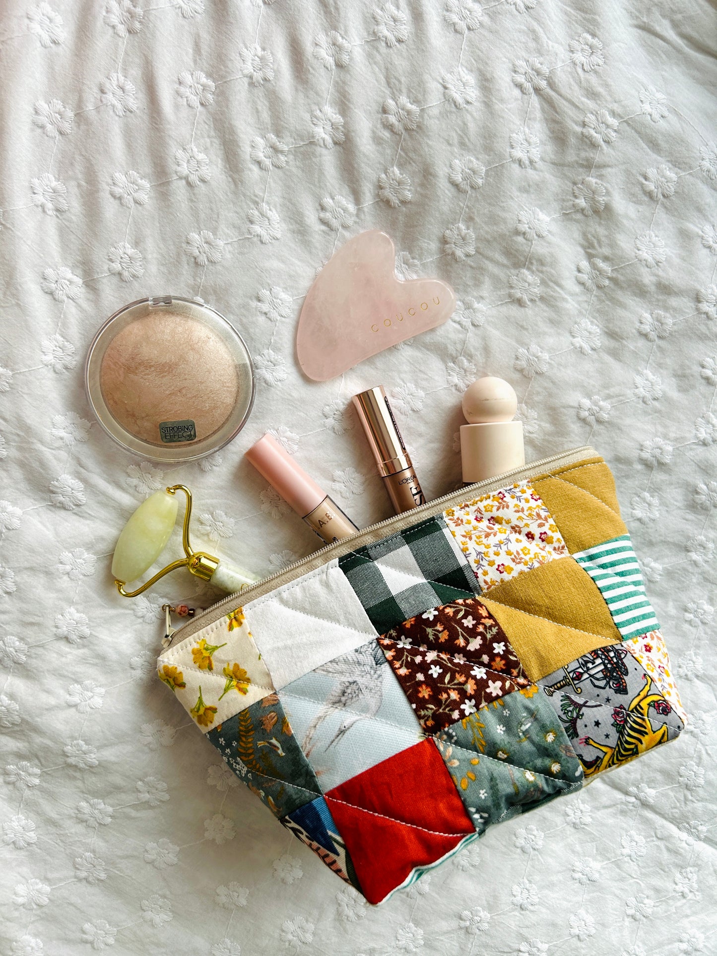 Hazel - Scrappy Make-up bag