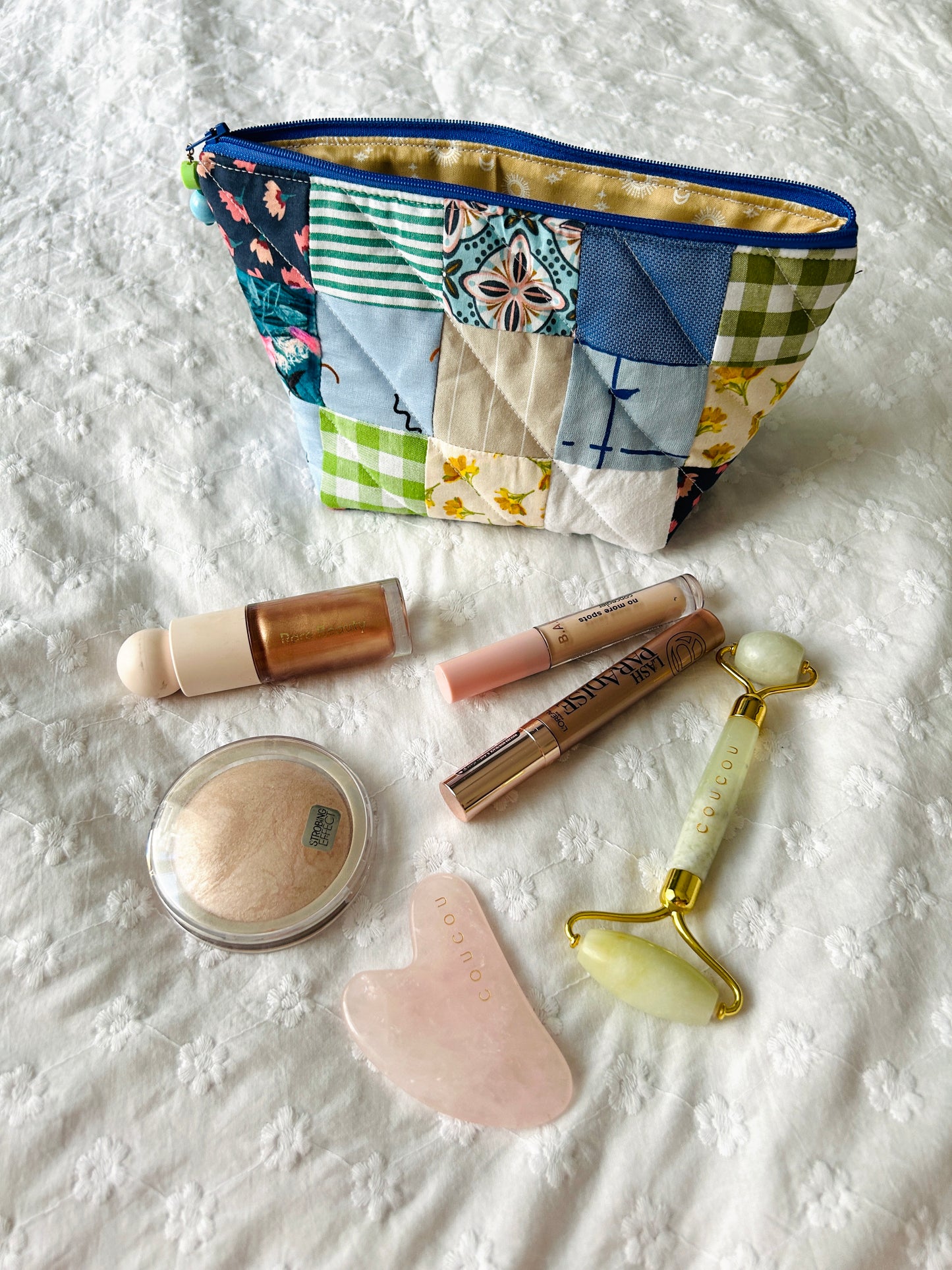 Willa - Scrappy Make-up bag