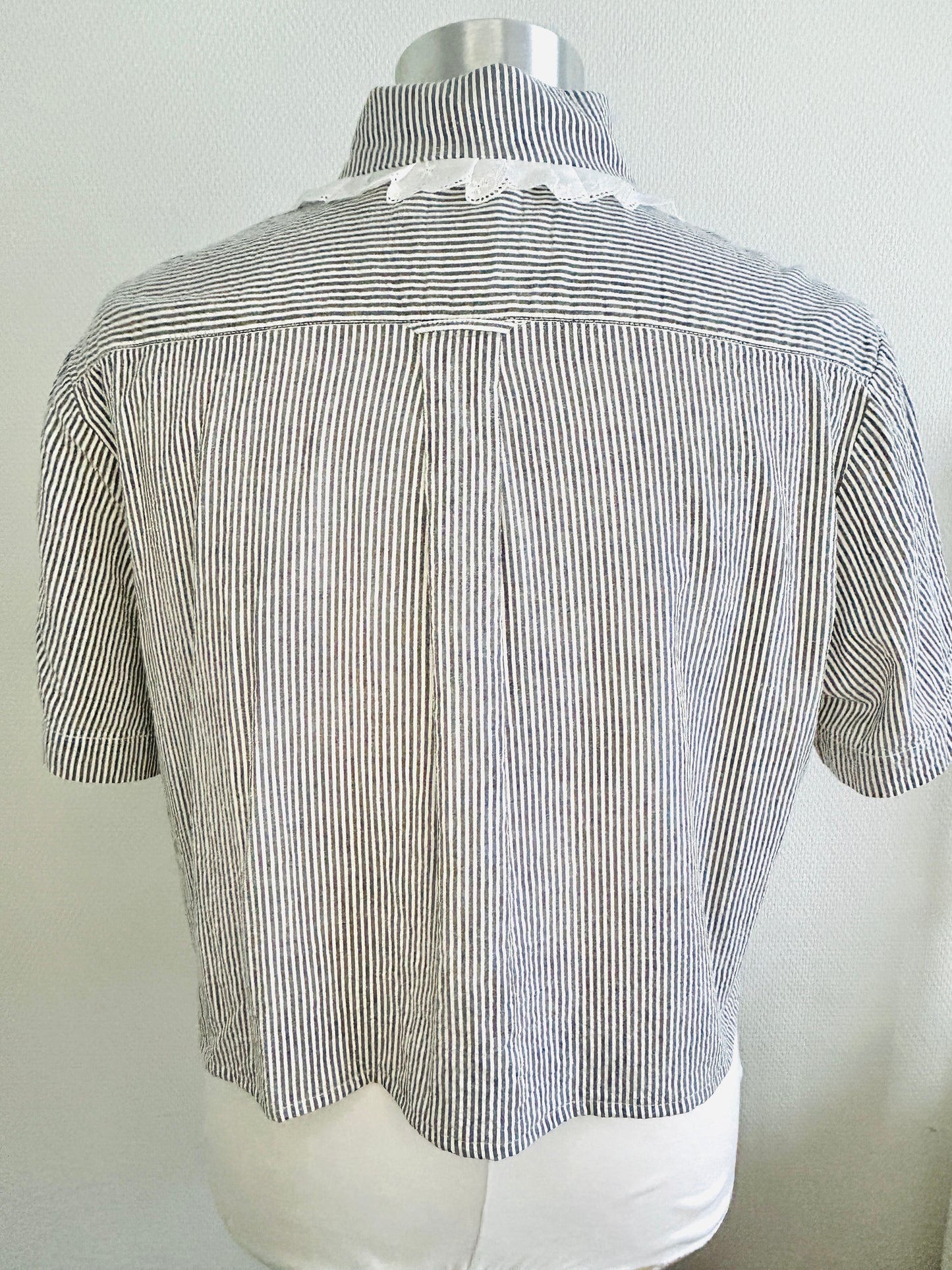 Reworked Buttondown - Edith